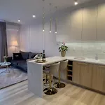 Apartman Urban Opolska 10 No 29 -rooftop Garden - Free Garage - Luxury