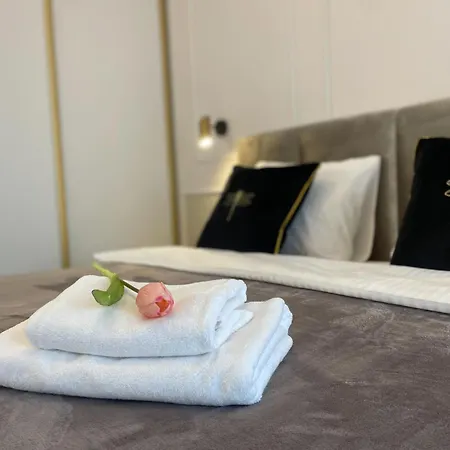 Urban Luxury Opolska 10 No 29, Free Garage, Self Check-in *