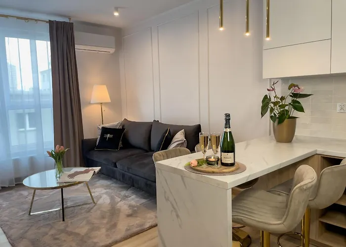 Urban Luxury Opolska 10 No 29, Free Garage, Self Check-in Appartement